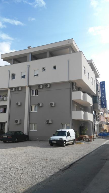 Hotel Quo Vadis Medjugorje Ngoại thất bức ảnh