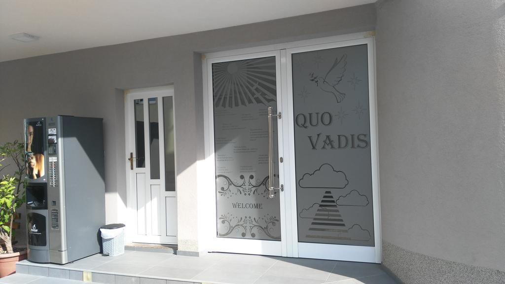 Hotel Quo Vadis Medjugorje Ngoại thất bức ảnh